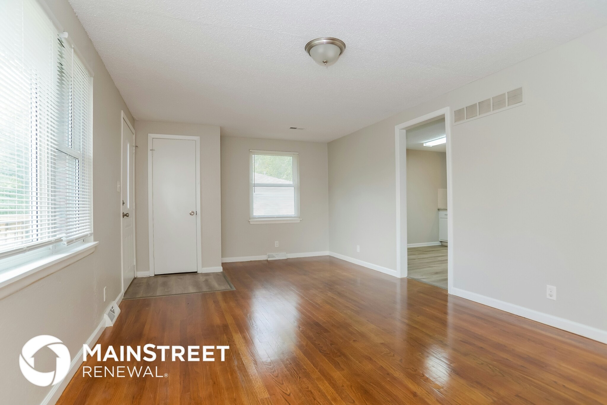 Building Photo - 6925 N Hickory St