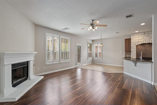 Building Photo - 404 Arrowhead Trail