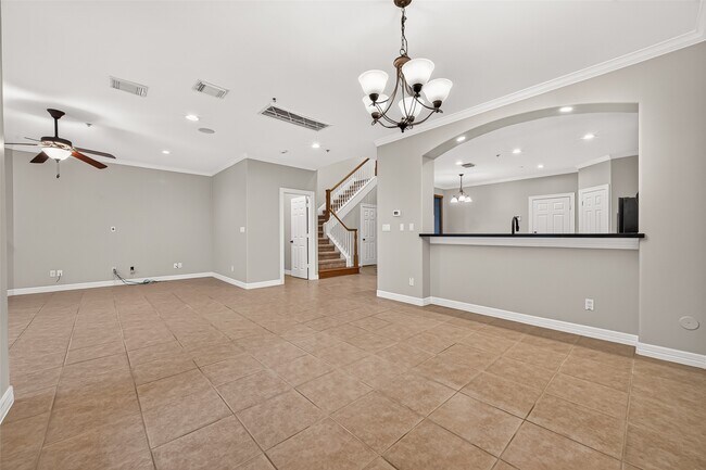 Building Photo - 4307 Lake Walk Ct