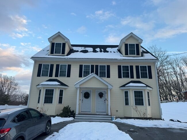 Building Photo - 25 Thornton Ave