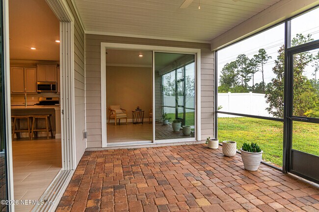 Building Photo - 75 Diamondback Ave