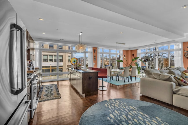 Building Photo - 511 Cookman Ave