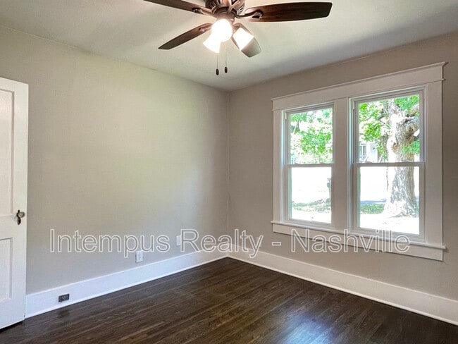 Building Photo - 1126 Sharpe Ave