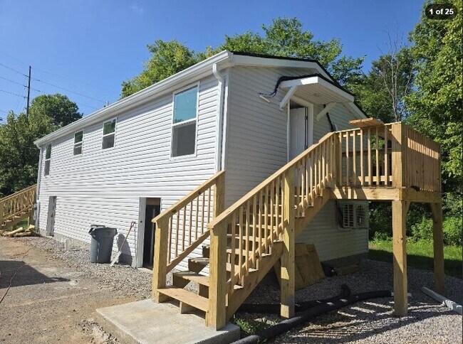 Building Photo - 308 Knox Rd
