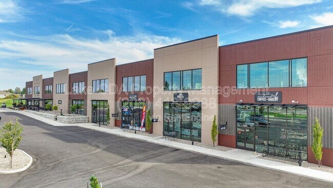 Building Photo - 3592 Blaze Lp