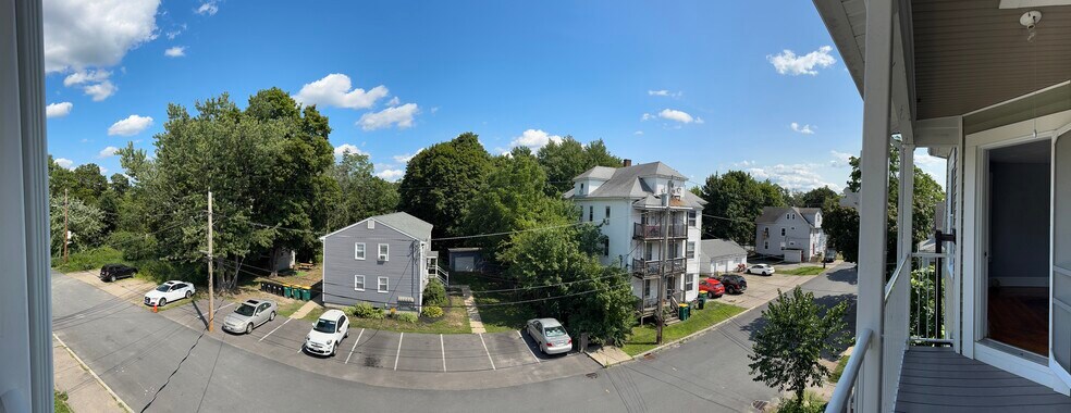 Building Photo - 52 Avery St