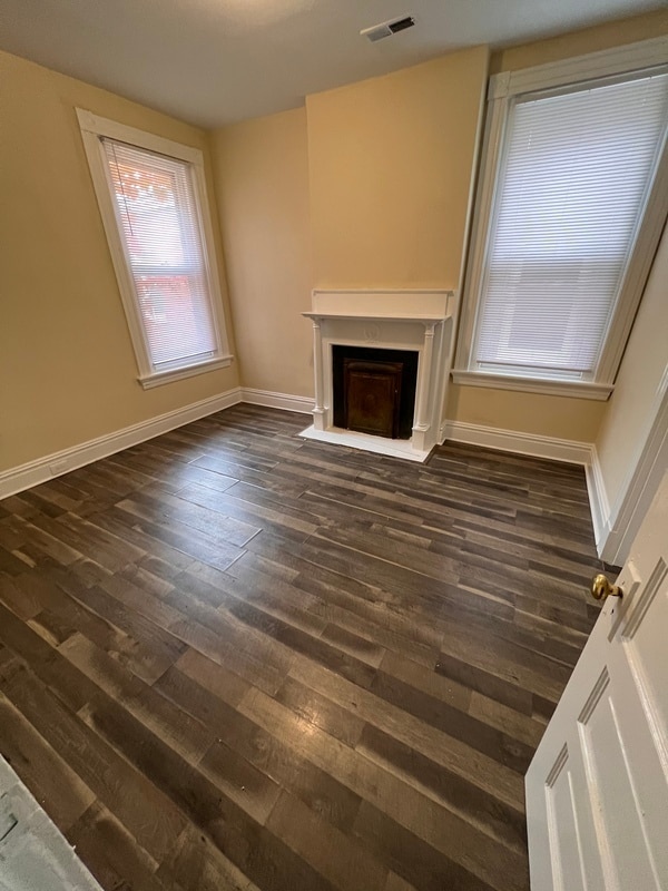 Building Photo - 200 Minor St