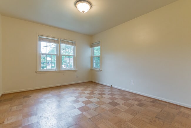 Building Photo - Fantastic Ranch in Convenient Location!