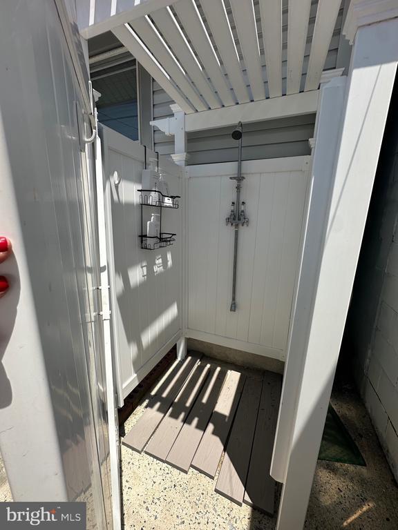 Building Photo - 12 N Swarthmore Ave