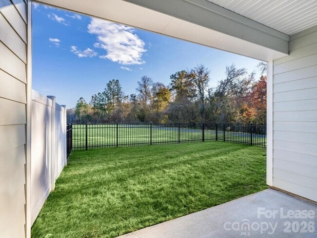 Building Photo - 102 Abercorne Wy