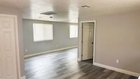 Building Photo - 1318 El Tejon Ave