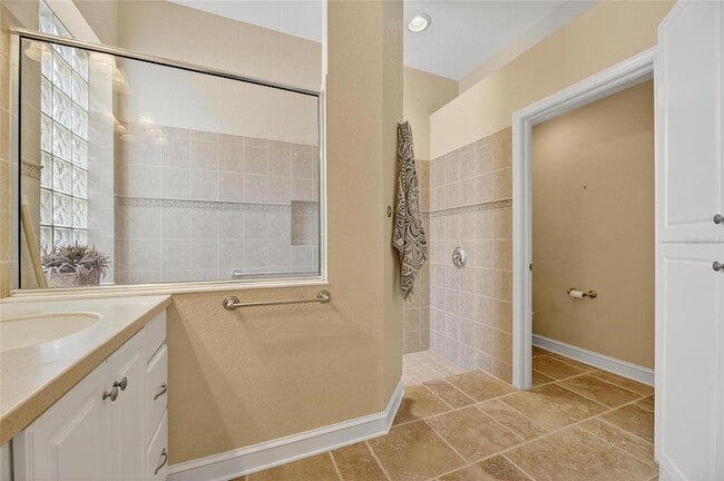 Building Photo - 1039 Emerald Dunes Dr