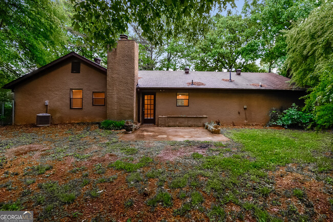 Building Photo - 5744 Mountain Park Way