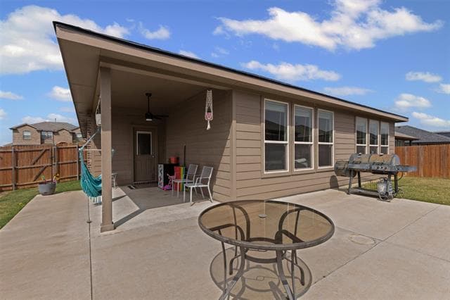 Building Photo - 1207 Burlingame Dr