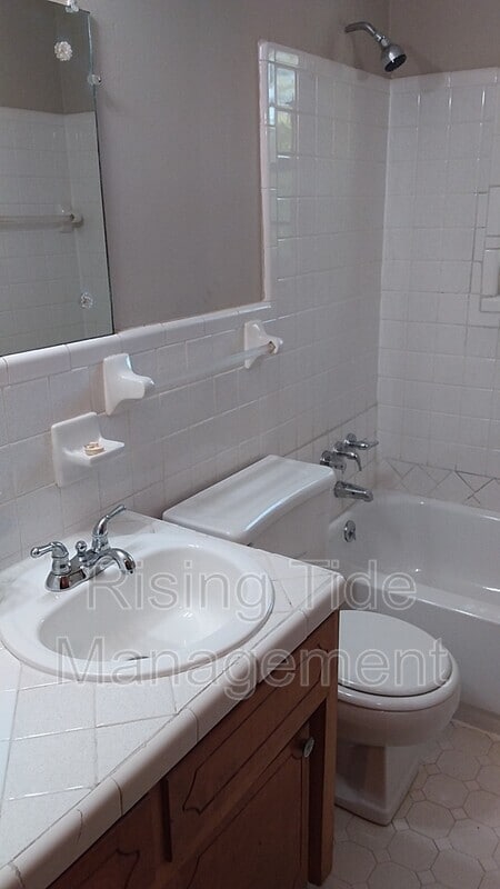 Building Photo - 1601 2nd St NW