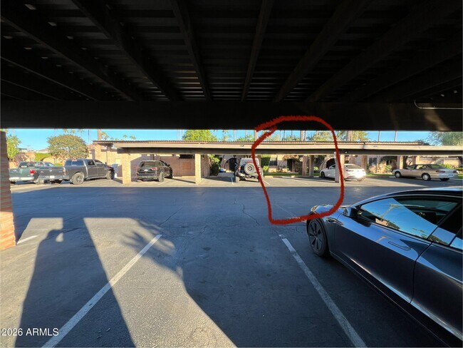 Building Photo - 3032 N 32nd St