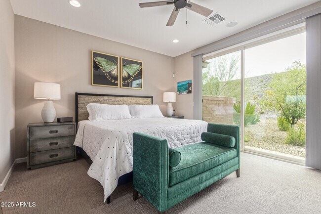 Building Photo - 3261 Maverick Dr