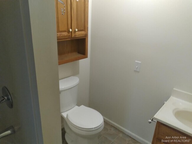 Building Photo - 5383 Textile Rd