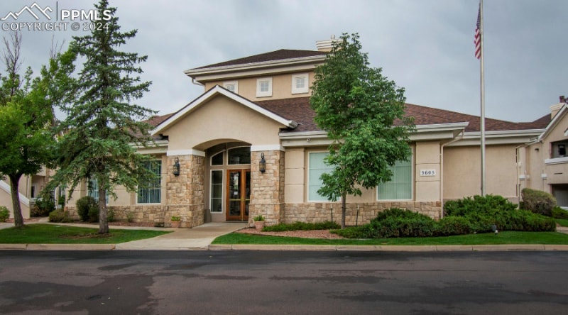 Building Photo - 3830 Strawberry Field Grove