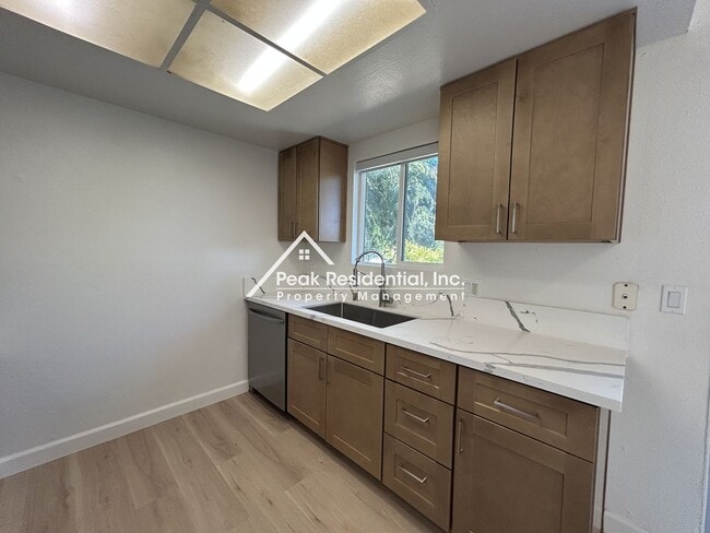 Building Photo - 6328 Bonham Cir