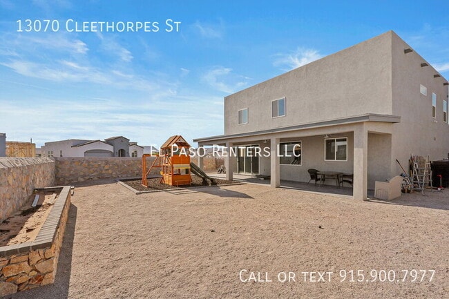 Building Photo - 13070 Cleethorpes St