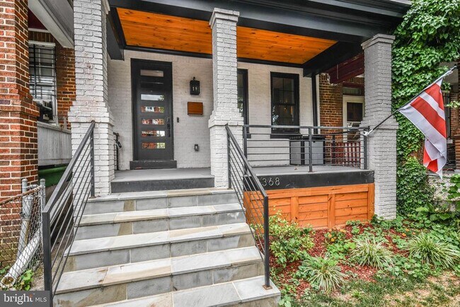 Building Photo - 1368 Randolph St NW