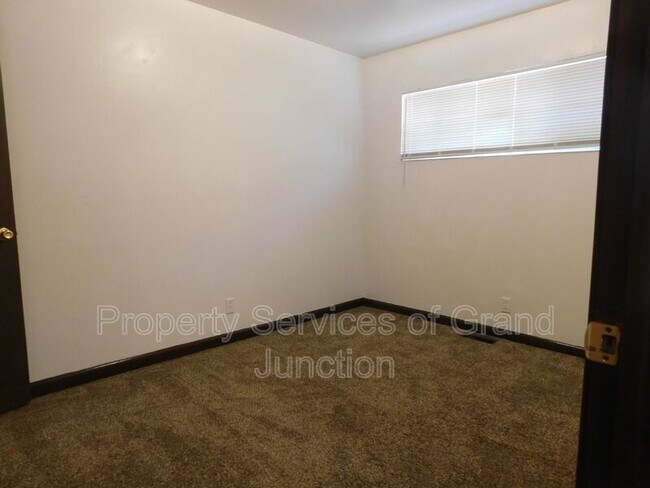 Building Photo - 1301 N 3rd St