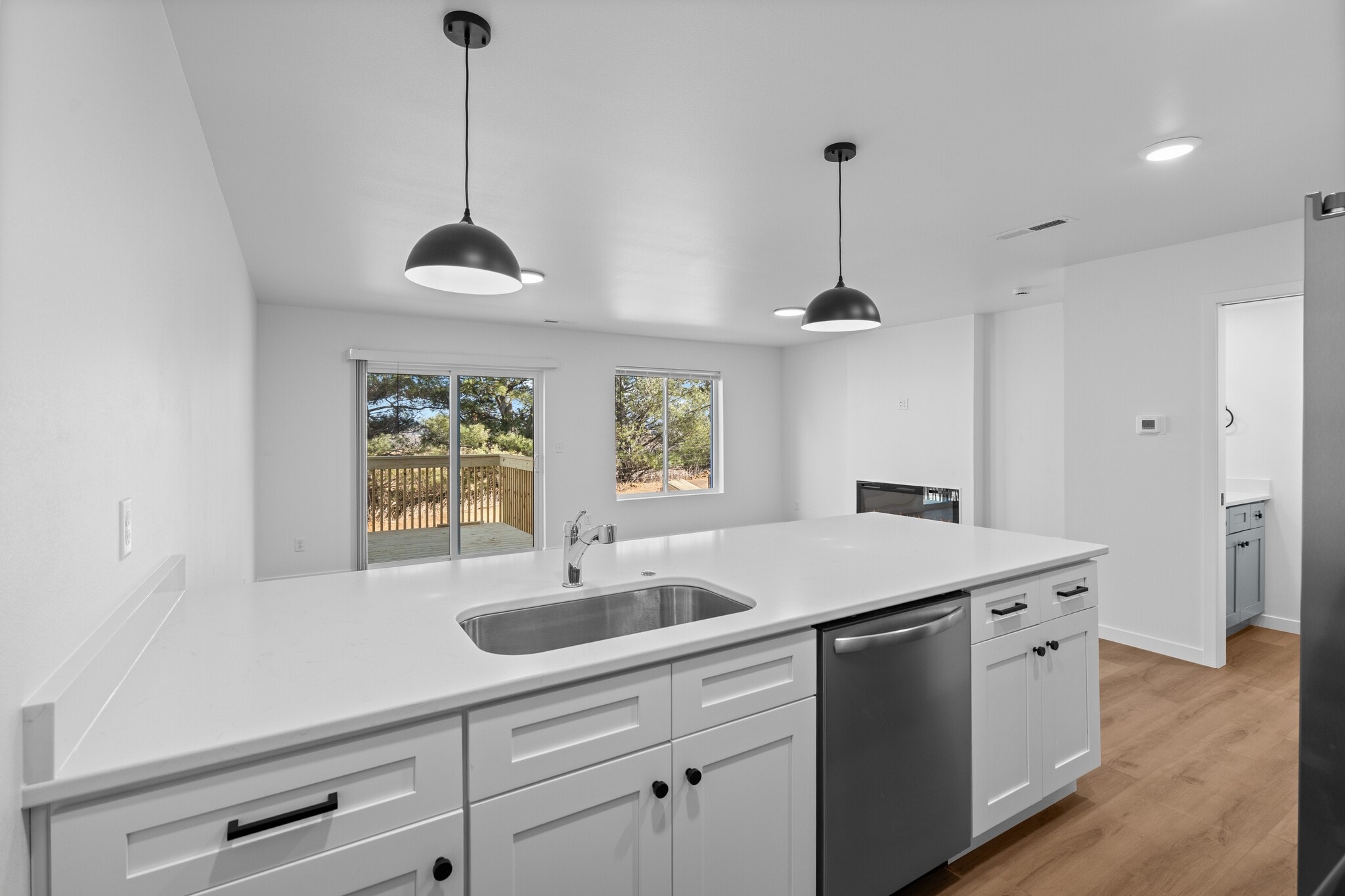 Building Photo - 311 Hickory Dr