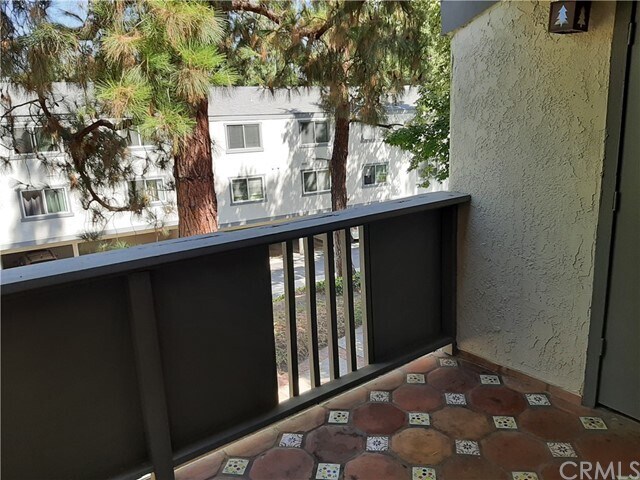 Building Photo - 1713 N Brea Blvd