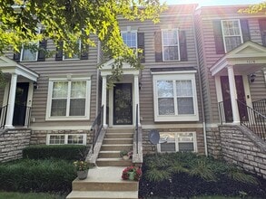 Building Photo - 5280 Cross River Falls Blvd