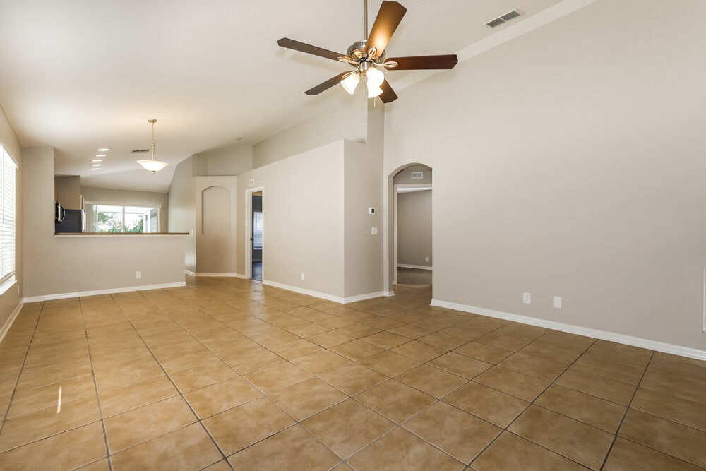 Building Photo - 5825 Wrenwater Dr