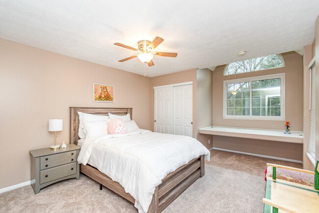 Building Photo - 1632 Shady Cove Ln