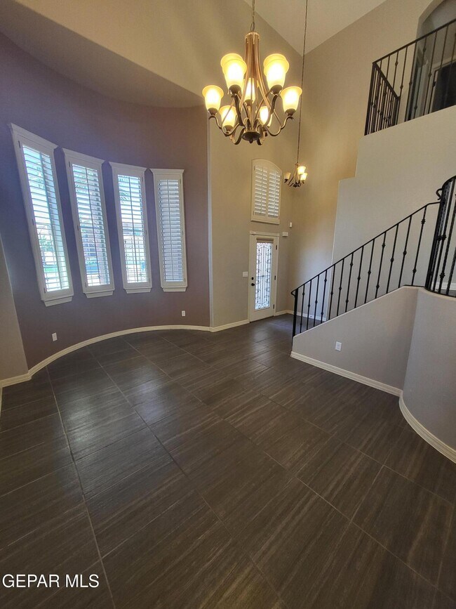 Building Photo - 3150 Spring Willow