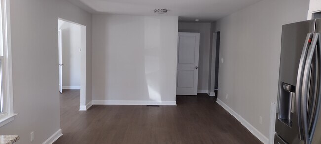 Building Photo - 148 Southland Ave