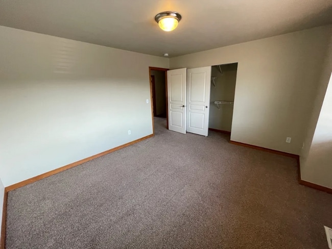Building Photo - 11813 184th Street E