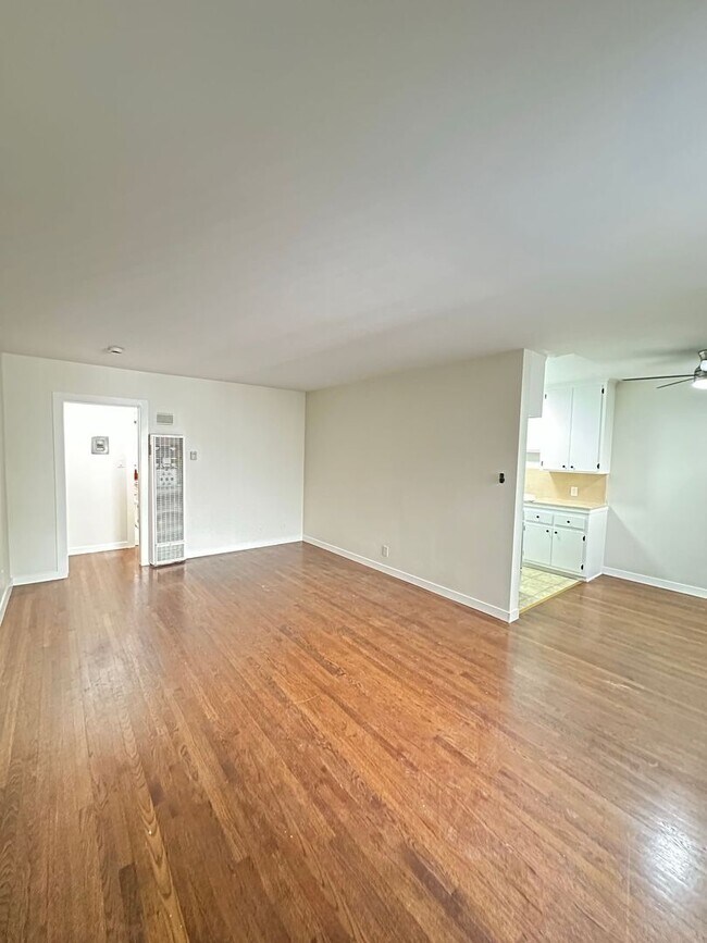 Interior Photo - Appleton