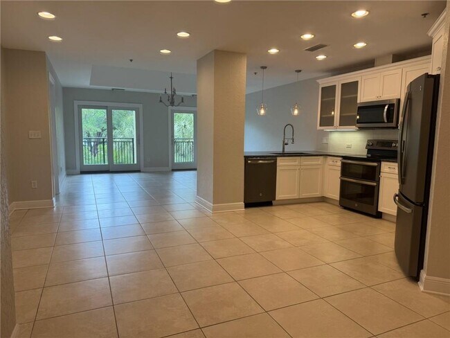 Building Photo - 150 Salt Air Dr
