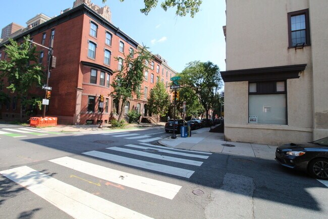 Building Photo - 16th & Pine, Commercial Store or Office Sp...