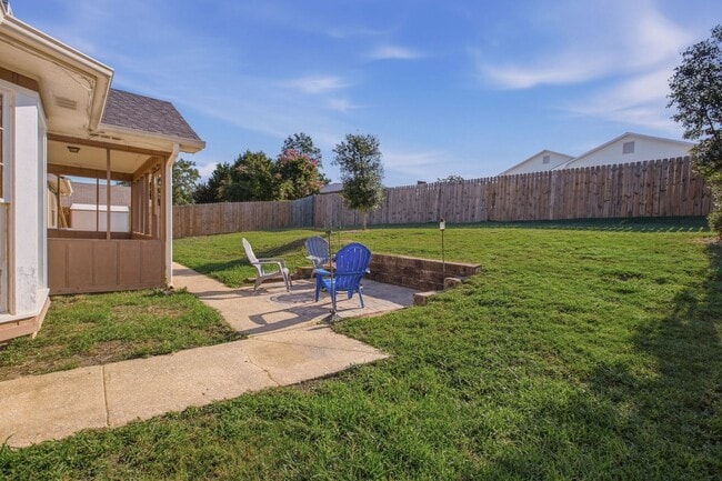 Building Photo - 3942 Ashmore Dr