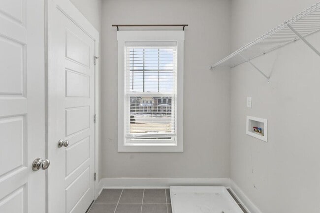 Building Photo - 1912 Split Rail Pl