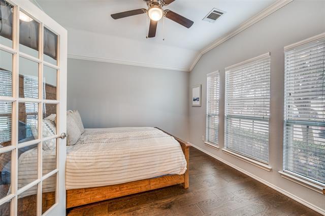 Building Photo - 960 English Ivy Dr