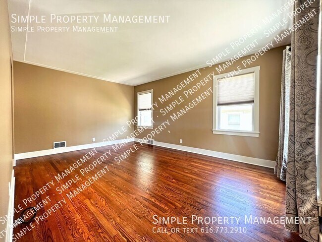 Building Photo - 367 Glenhaven Ave NW