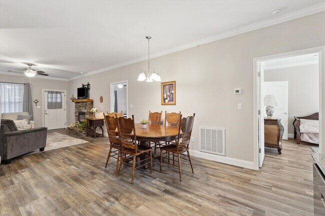 Building Photo - 235 Bishop Cap Cir