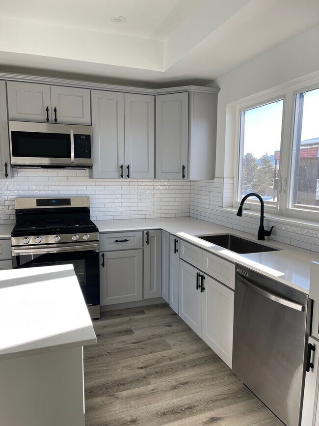 Building Photo - NEW! 2 Bedroom on campus! First Month Free!!