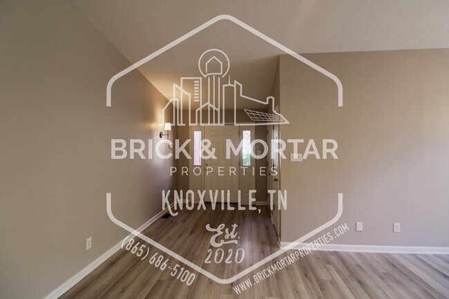 Building Photo - 8635 Constance Way