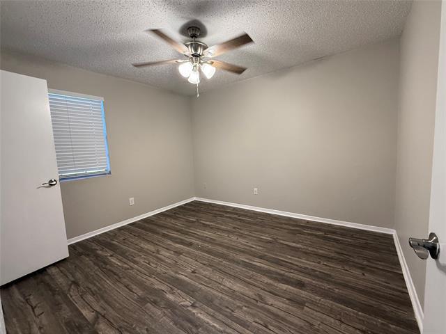 Building Photo - 629 Central Ave