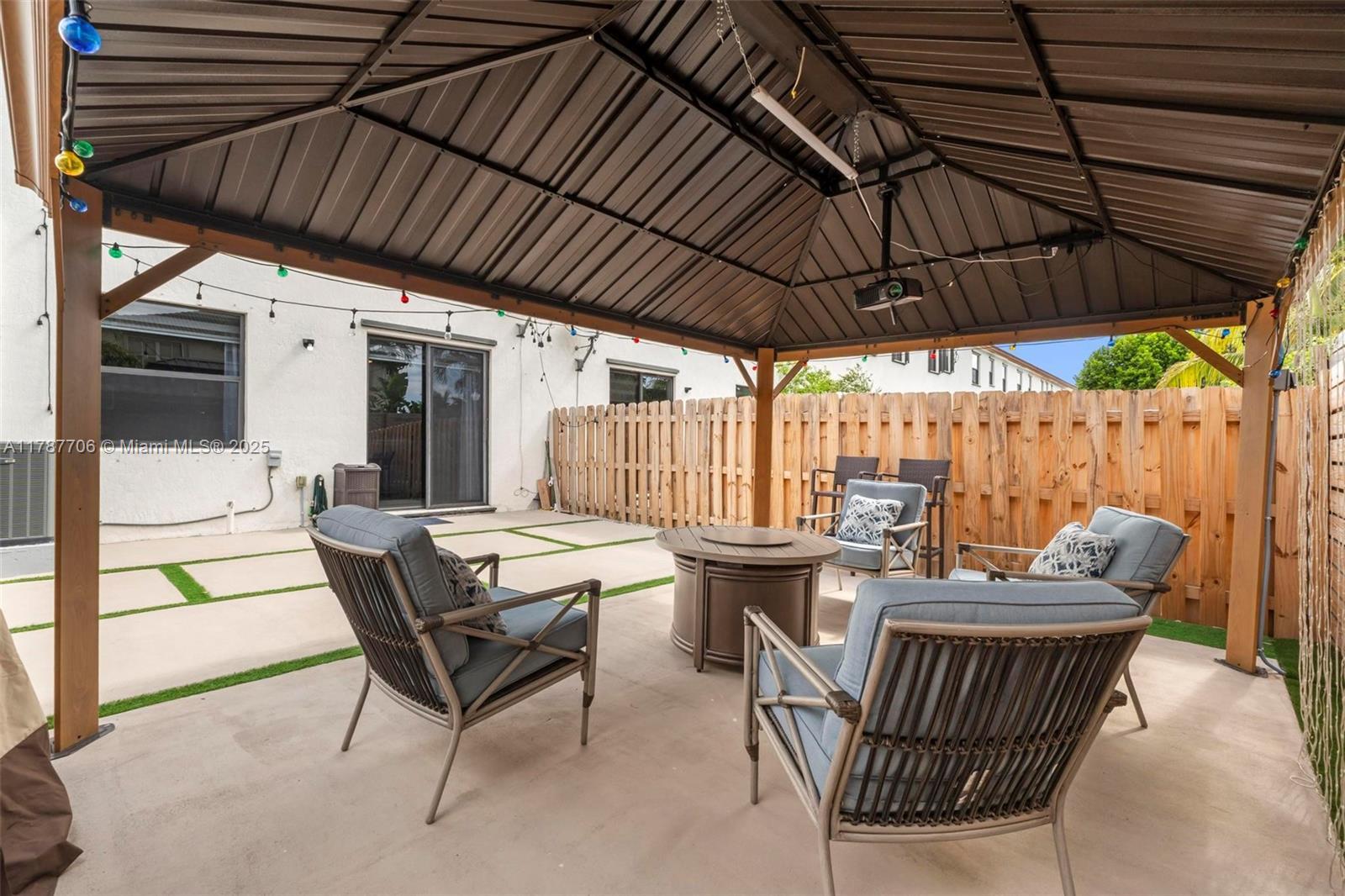 Building Photo - 8990 NW 183rd St