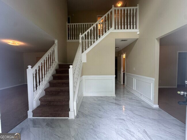 Building Photo - 5622 Platte Dr