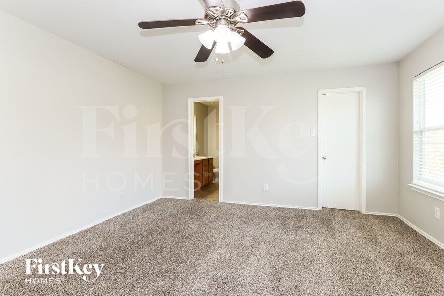 Building Photo - 7919 Raven Creek Ln