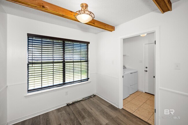 Building Photo - 2776 Santa Rosa Cir